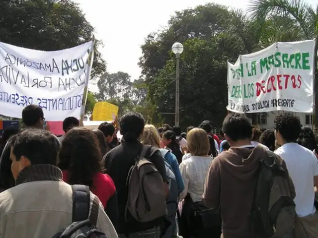 Caso PUCP: cientos de estudiantes realizan plantón por reforma de estatutos