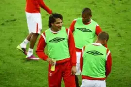 Selección de fútbol entrena con todos sus integrantes en la Videna