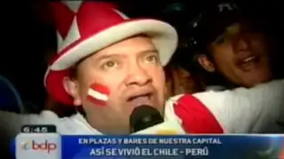 Aficionados peruanos respaldan a la selección pese a derrota ante Chile