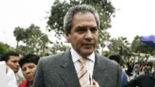 Investigan por presuntas irregularidades a ex titular de Cofopri Omar Quesada 