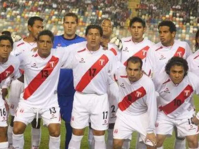 Selección peruana de fútbol mejoró su posición en el último ranking FIFA