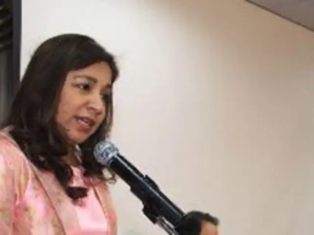 Oficialismo respalda a Marisol Espinoza en caso Pensión 65