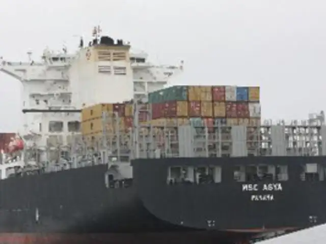 Policía del Callao decomisa más de 63,000 kilos de droga dentro de un barco