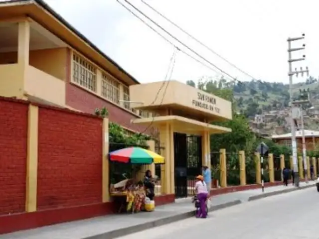Suspenden actividades escolares en Cajamarca debido a la protesta antiminera  