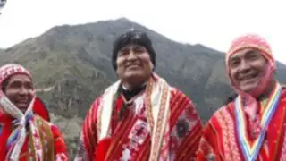 Evo Morales recibió reconocimientos en Urubamba y Ollantaytambo  