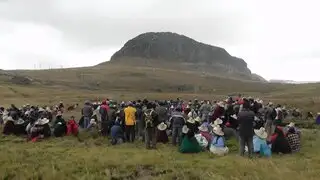 Tensa calma en Cajamarca por protestas contra proyecto minero Conga