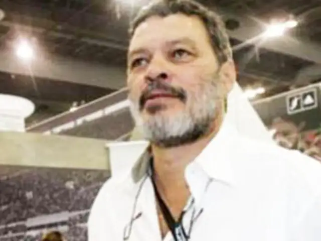 Fútbol brasileño de luto por la muerte de Sócrates a los 57 años
