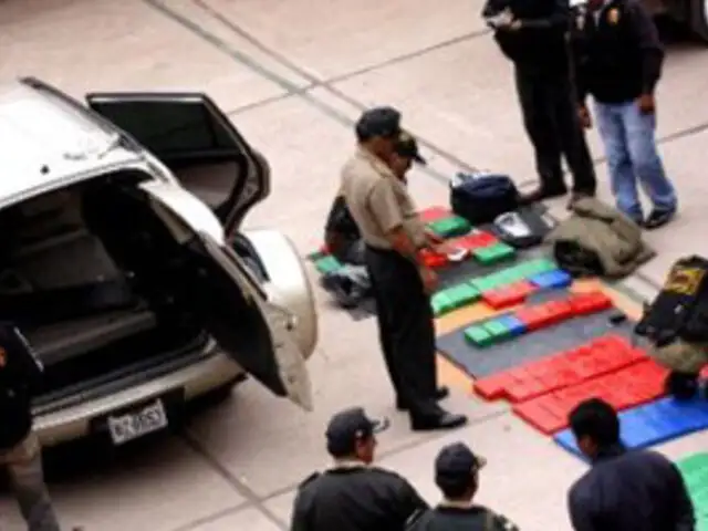 Policía interviene camioneta con 155 kilos de PBC en la carretera Cusco-Arequipa  