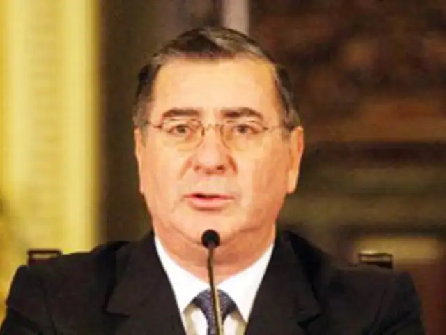 Premier Valdés afirma que los peruanos asimilarán el alza del crudo