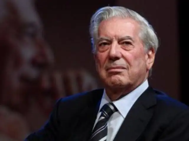 Mario Vargas Llosa obtiene
