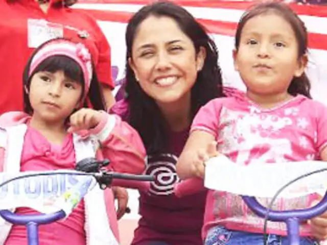 Nadine Heredia: Que la unión y la tolerancia brillen en los corazones de los peruanos esta Navidad