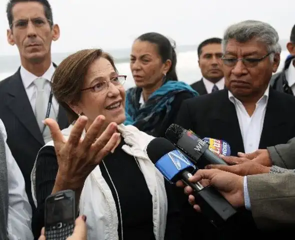 Alcaldesa Villarán felicita al Gobierno por exitoso rescate de mineros
