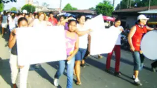 Pobladores de Chanchamayo se entierran como medida de protesta