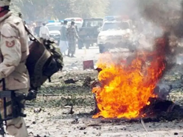 Más de 30 muertos dejan atentados con explosivos en Afganistán