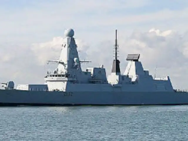 Argentina: critican a Perú por autorizar visita de nave de guerra británica