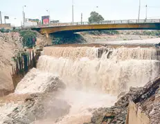 Rio Rímac duplicó su caudal y originó inundaciones en clubes de Huachipa