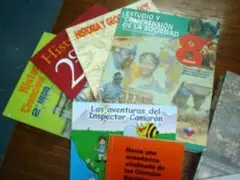 Colegios privados de Lima tendrán editorial para transparentar compra de textos