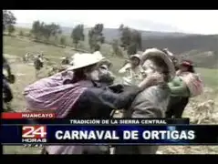 Huancayo: pobladores celebran carnavales con ortigas, talcos y agua