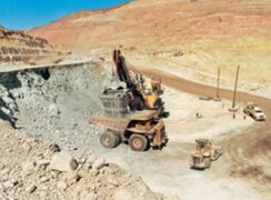 Minera Glencore Xstrata oficializa venta del proyecto Las Bambas
