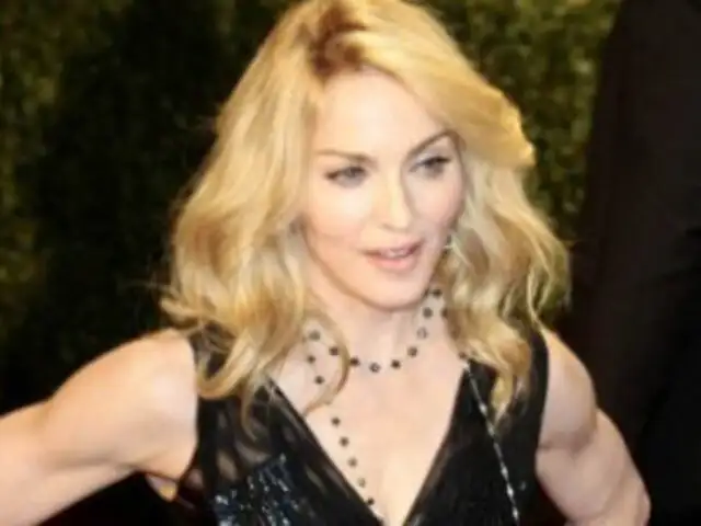 Madonna se rebela contra Instagram por eliminar una fotografía suya en topless