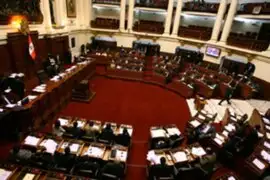 Presentan moción de censura contra ministros Lozada y Otárola