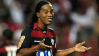 Ronaldinho minimiza críticas por fiesta de cumpleaños que duró cinco días