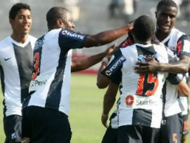 Alianza Lima ganó 1-0 al Nacional de Uruguay por la Copa Libertadores