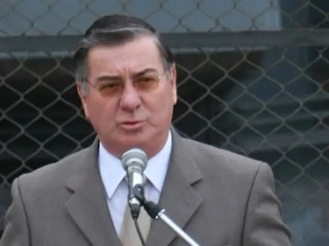 Ministro Valdés asegura firmeza para poner fin a la “minería ilegal”