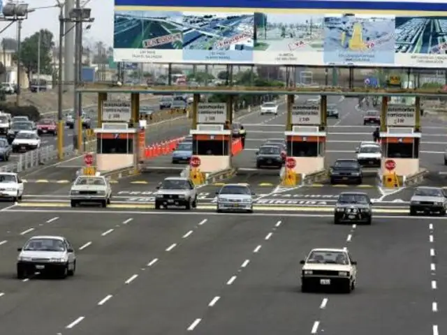 Más de 26 mil vehículos retornan a Lima luego del feriado santo