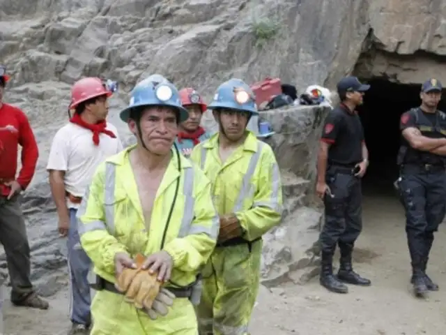 Mineros del yacimiento La Rinconada en Puno anuncian paralización