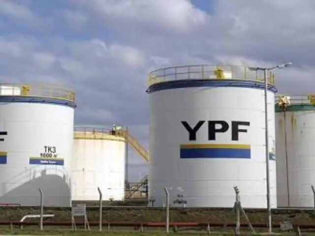 Argentina: Senadores aprueban por mayoría expropiación de YPF