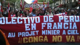 Ima Súmac Humala en protesta contra Conga en París