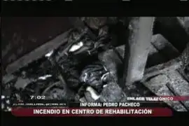 Mueren 17 internos tras incendio en centro de rehabilitación en Chosica
