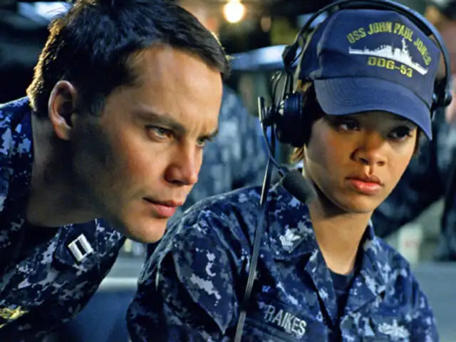 Marinos reales actuaron como extras en el filme Battleship