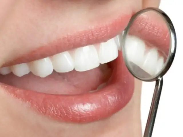 Beber leche previo a un cepillado de dientes fortaleza la salud bucodental