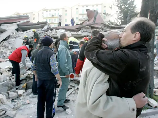 Se reportó una muerte y la destrucción de una iglesia tras sismos en Italia