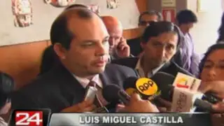 Ministro Castilla: Caída del dólar se debe a la crisis en España