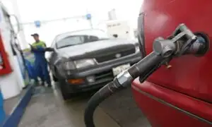 Variación de precios de combustibles empezará a regir desde mañana