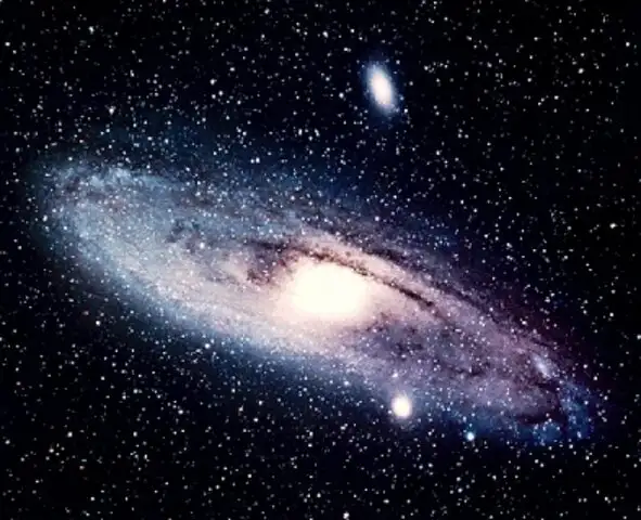 Vía Láctea chocará con galaxia de Andrómeda en 4000 años