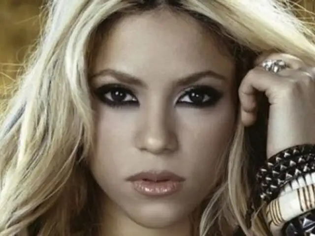 Shakira felicita a su novio Piqué por triunfo de España en la Eurocopa