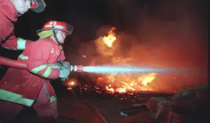 Municipalidad de San Isidro entrega equipos de protección a bomberos