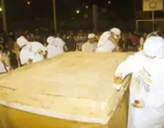 Fiestas Patrias en Lambayeque con King  kong  gigante