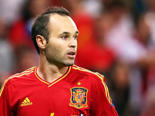 Español Andrés Iniesta fue elegido  el mejor jugador de la Eurocopa