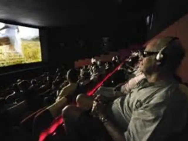 Inauguran salas de cine para ciegos en La Habana