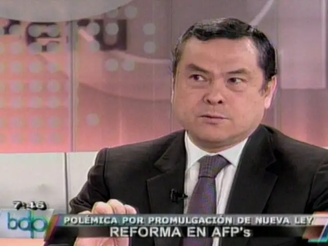 Consideran que presidente Humala se apresuró en promulgar reforma de las AFP