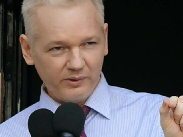 EEUU responde a Assange y niega "caza de brujas" contra Wikileaks