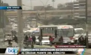 Forado en Puente del Ejército genera congestión en la avenida Caquetá