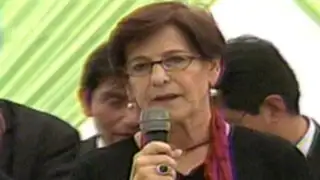 Alcaldesa de Lima brinda conferencia de prensa