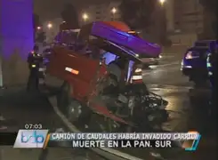 Camión de caudales choca con camioneta dejando dos muertos y heridos