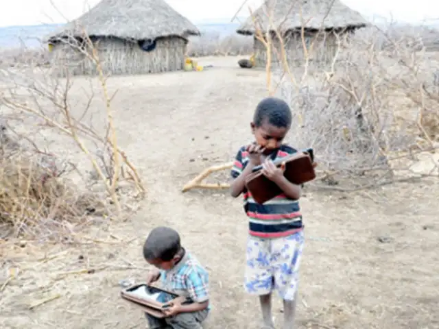 Etiopía: niños analfabetos hackean una tablet en tan sólo cinco meses